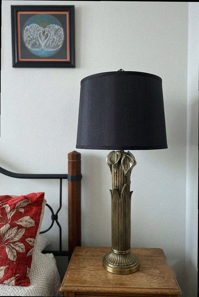 The Art of Bedside Proportions: Styling the Refined Silk Drum Shade